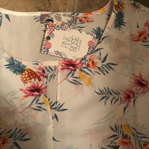 Pink rose vintage top - Picture 2 of 4